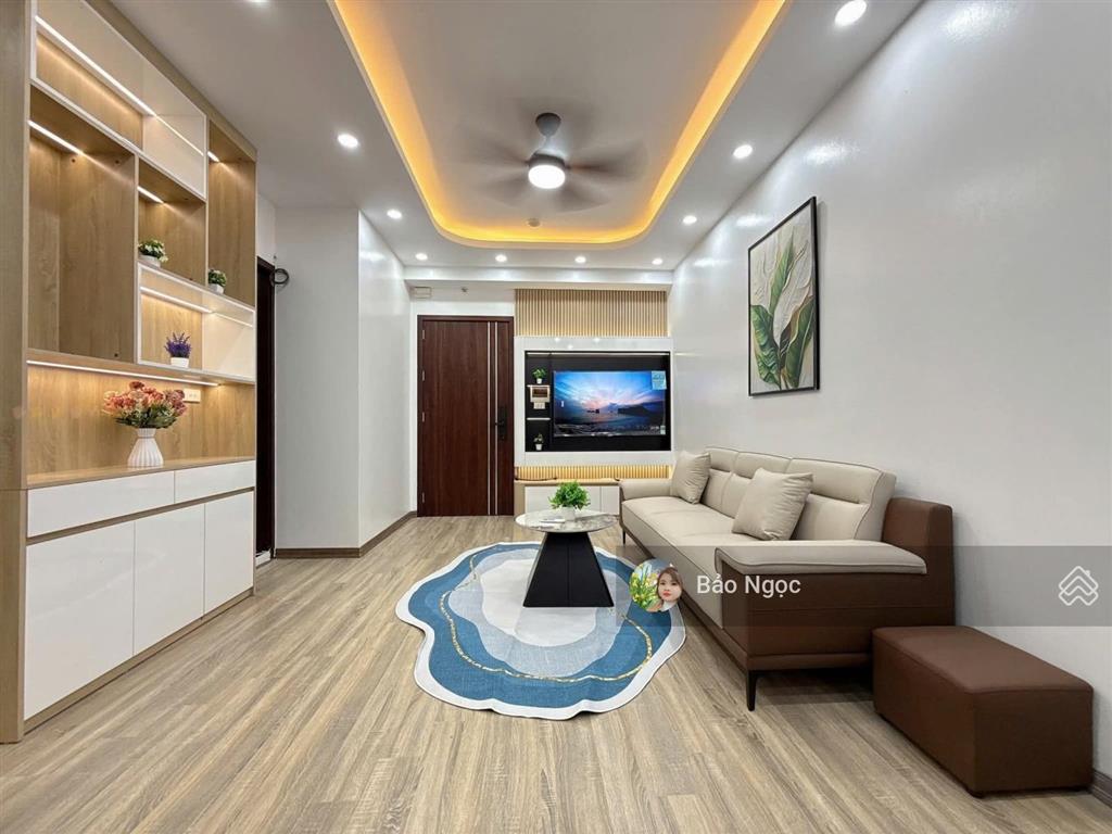Bán căn hộ 59m 2pn2vs chung cư đại thanh, giá mềm 3.65tỷ.
nhà đẹp, thiết kể nội thất đồng sđcc