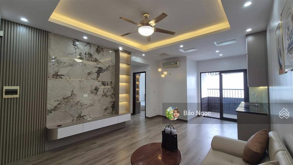 Chỉ 3,9 tỷ bán 70m sổ đỏ căn góc nhà đẹp long lanh tòa ct4 kđt xa la, hà đông hà nội sổ đỏ lâu dài