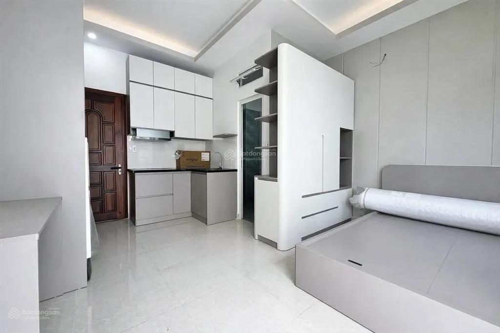 Khai trương căn hộ studio full nội thất, ban công, cửa sổ thoáng ngay nguyễn thái sơn  emart