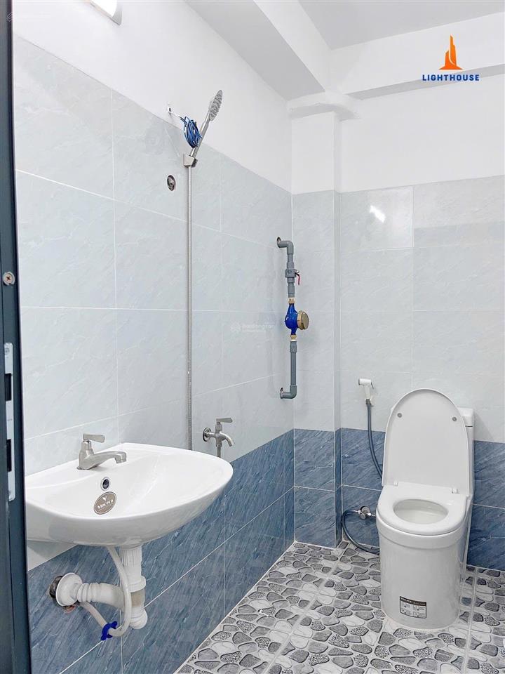 Chính chủ cho thuê phòng studio full nội thất thang máy  ngay quang trung  gần chợ hạnh thông tây