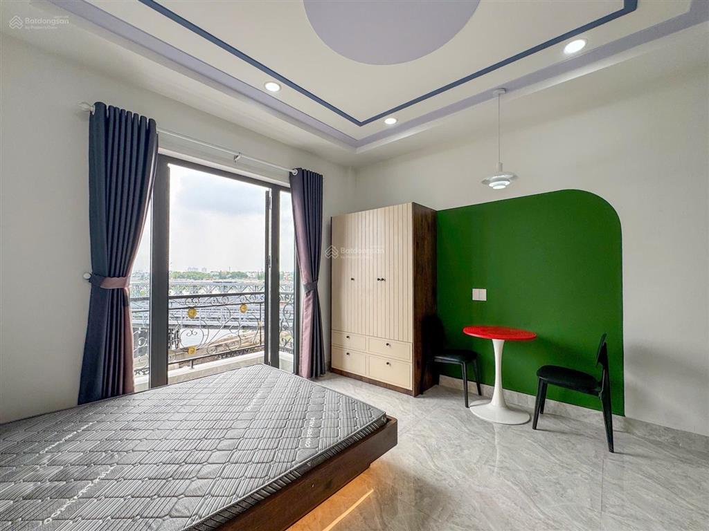 Studio ban công  cửa sổ full nội thất ngay dương quảng hàm  gần đh văn lang cs3, iuh