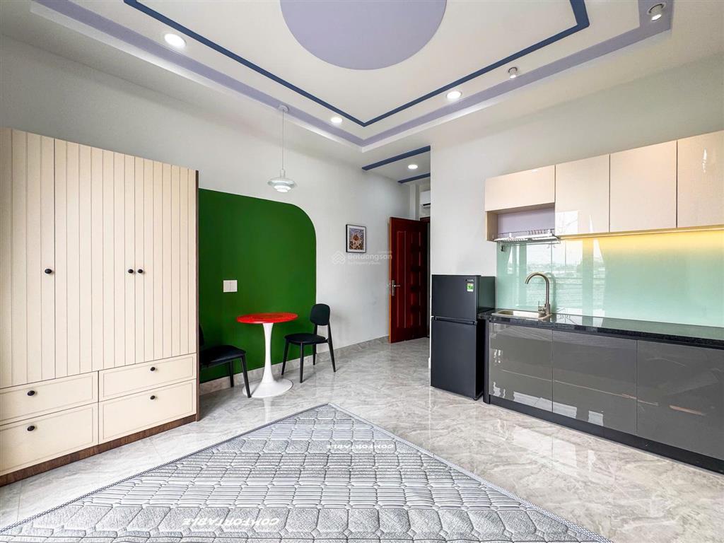 Studio ban công  cửa sổ full nội thất ngay dương quảng hàm  gần đh văn lang cs3, iuh