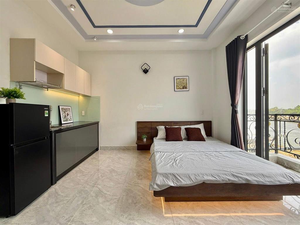 Studio ban công full nội thất ngay nguyễn thái sơn  3p ra phạm văn đồng  gần emart