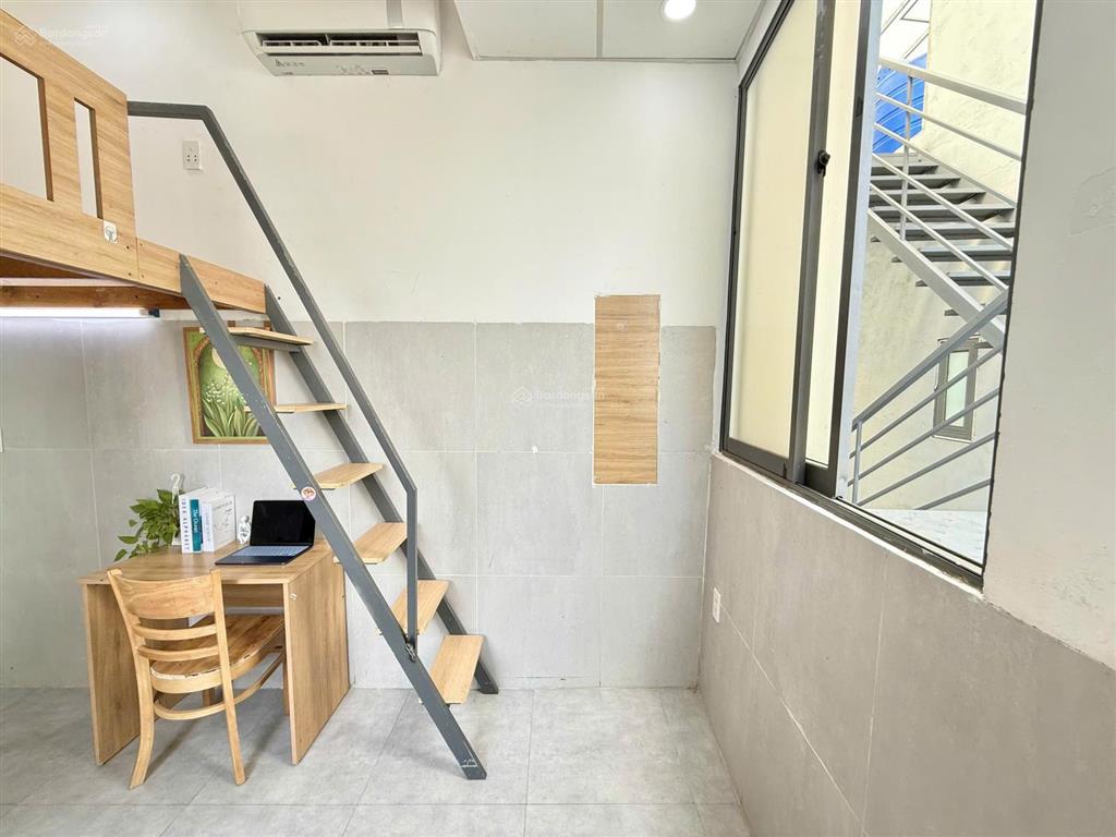 Duplex cửa sổ trời  full nội thất ngay dương quảng hàm  sát công viên văn hoá gò vấp