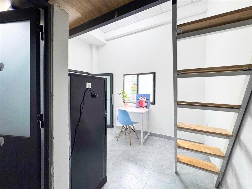 Duplex full nội thất  thang máy  ngay quang trung  gần cao đẳng y dược hồng đức