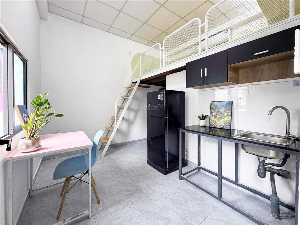 Duplex full nội thất  thang máy  ngay quang trung  gần cao đẳng y dược hồng đức