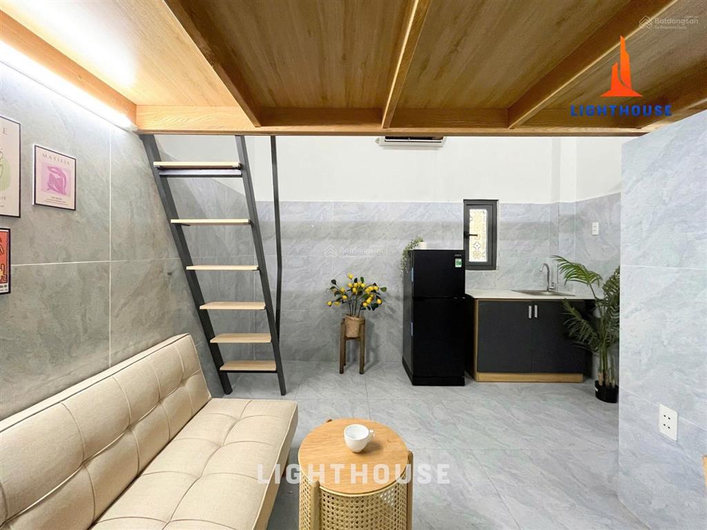 Chính chủ cho thuê phòng gác rộng, thang máy, full nội thất ngay dương quảng hàm