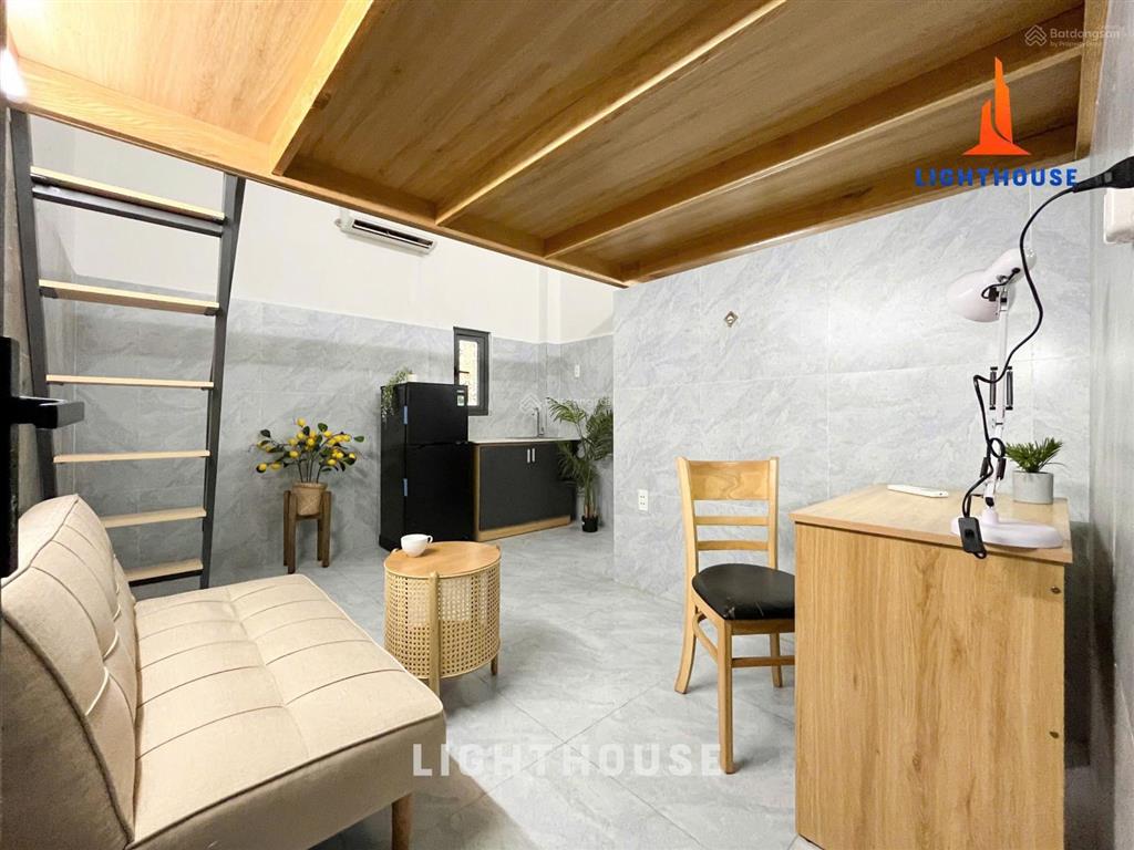 Chính chủ cho thuê phòng gác rộng, thang máy, full nội thất ngay dương quảng hàm
