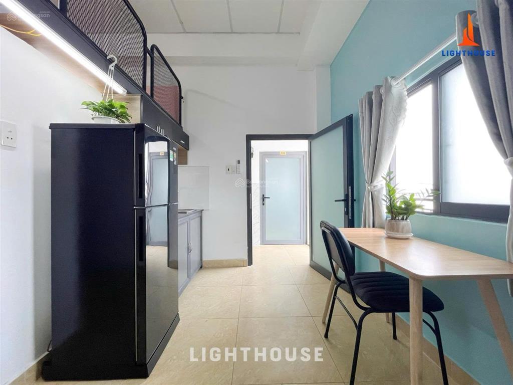Duplex của sổ thoáng mát ngay quang trung  gần chợ hạnh thông tây, cđ y dược hồng đức