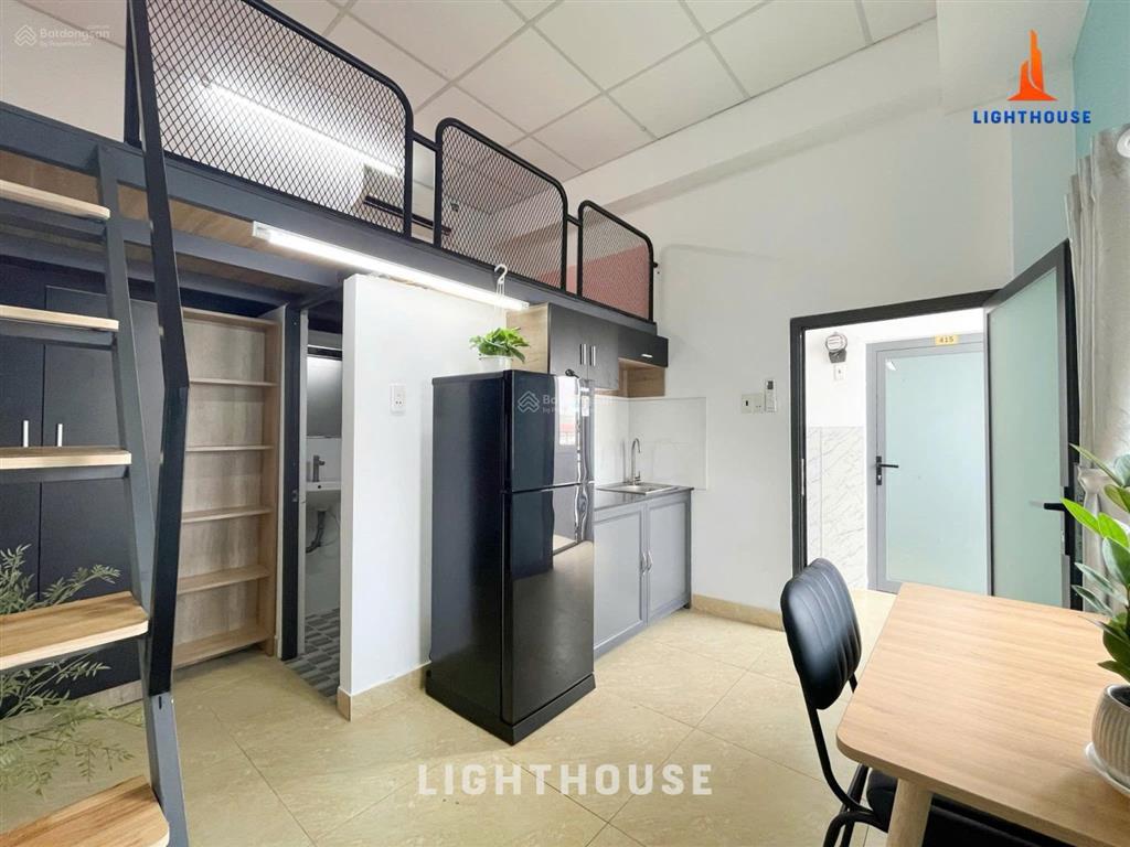 Duplex của sổ thoáng mát ngay quang trung  gần chợ hạnh thông tây, cđ y dược hồng đức