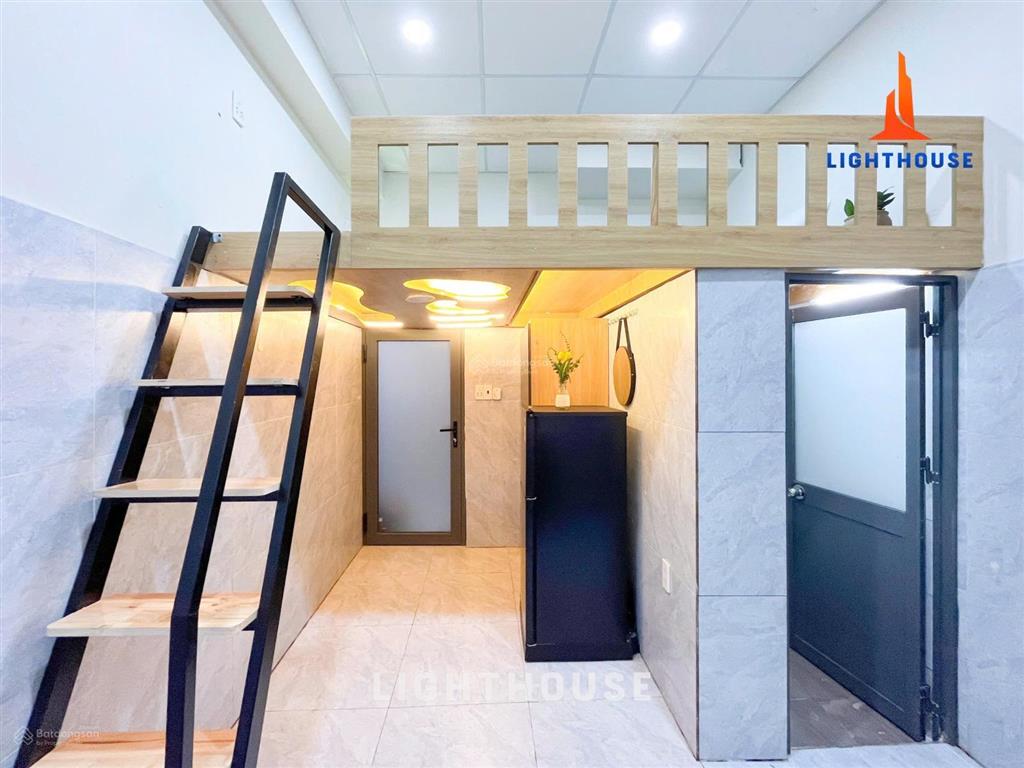 Duplex full nội thất  cửa sổ thoáng ngay dương quảng hàm  gần đh vlu, iuh, đh hùng vương