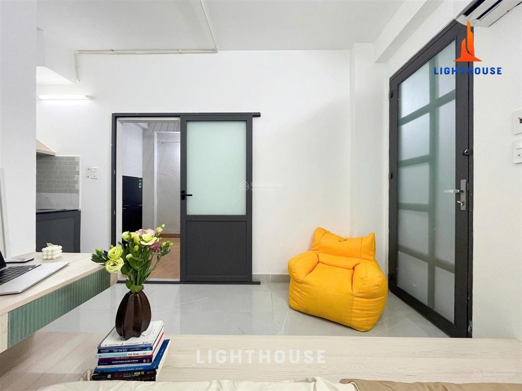 Studio full nội thất ngay dương quảng hàm  gần đh văn lang, công nghiệp, hùng vương