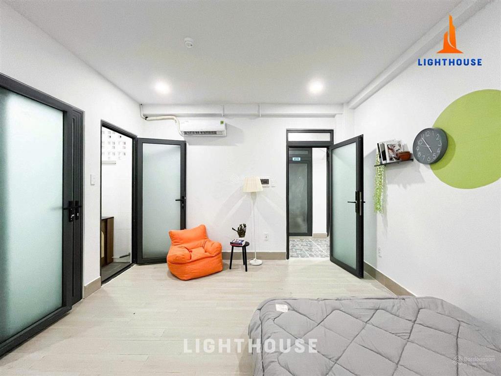 Studio ban công full nội thất ngay nguyễn văn lượng  gần đh hùng vương, công nghiệp, văn lang