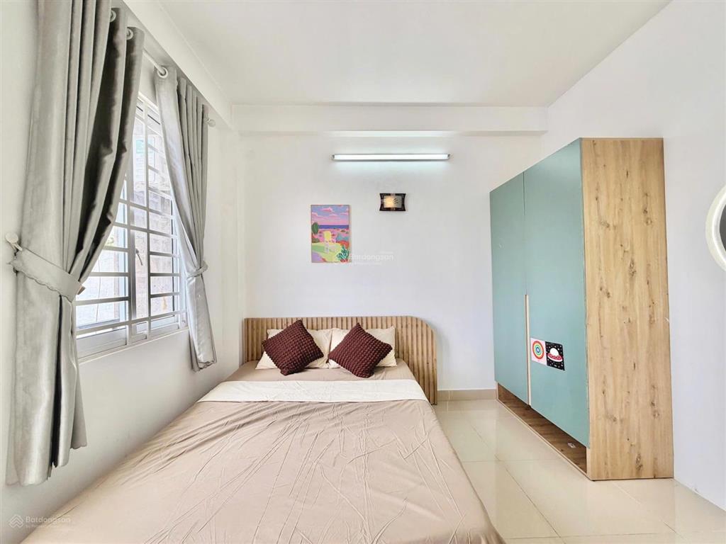 Chính chủ cho thuê căn hộ studio  ban công thoáng ngay nguyễn thái sơn  gần nguyễn kiệm