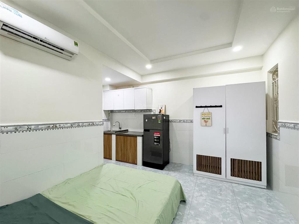 Chính chủ cho thuê căn hộ studio full nội thất ngay bùi quang là  ngã 3 tân sơn