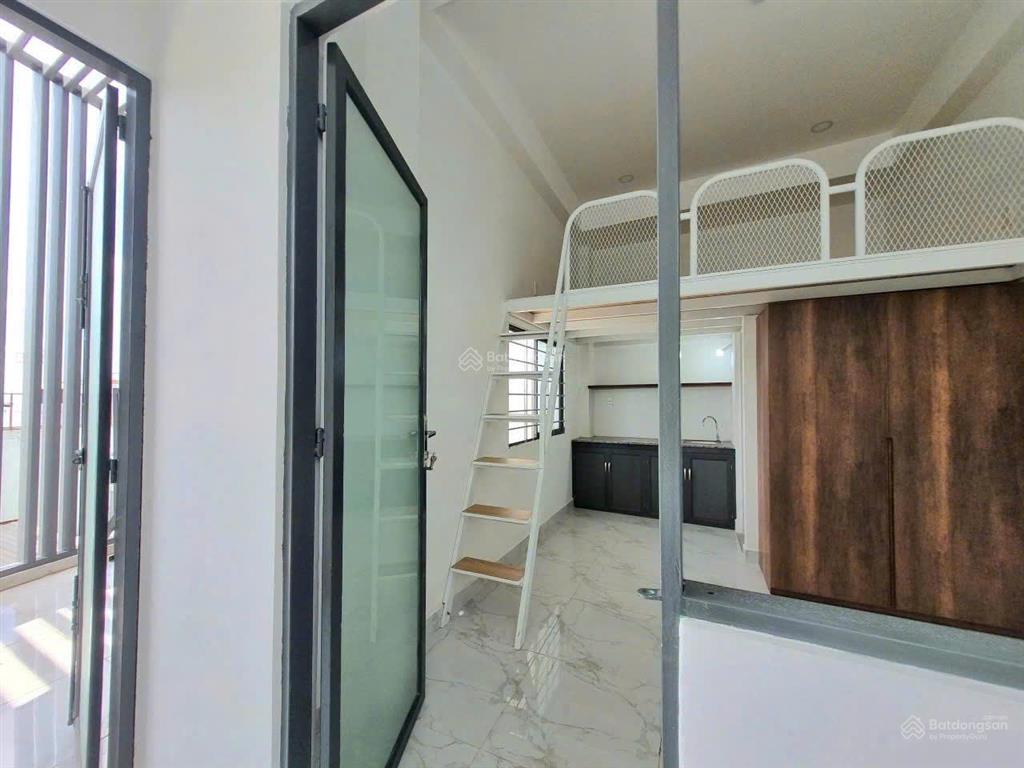 Duplex full nội thất, thang máy ngay nguyễn kiệm  gần đh gia định, tài chính marketing