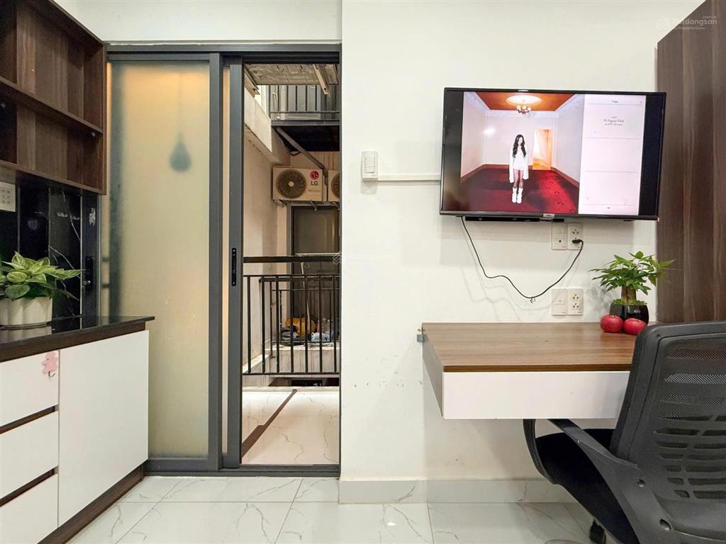 Chính chủ cho thuê studio full nội thất ngay bùi hữu nghĩa  gần chợ bà chiểu