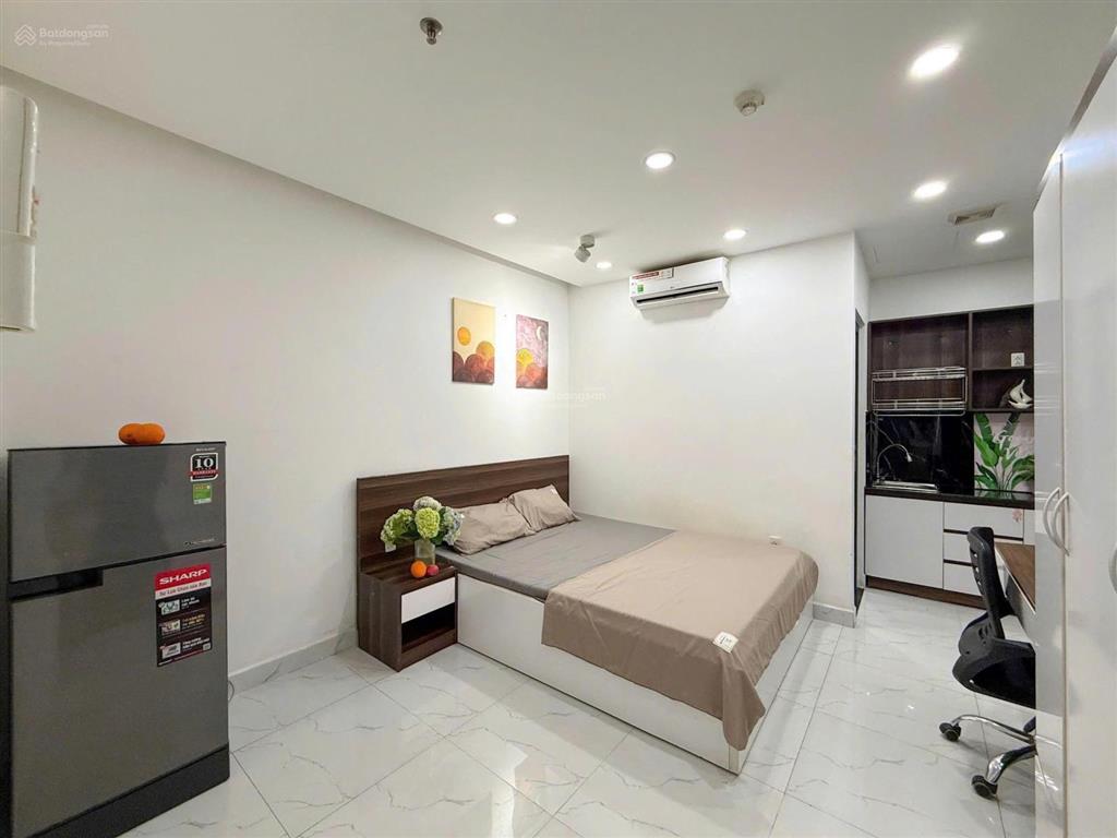 Chính chủ cho thuê studio full nội thất ngay bùi hữu nghĩa  gần chợ bà chiểu