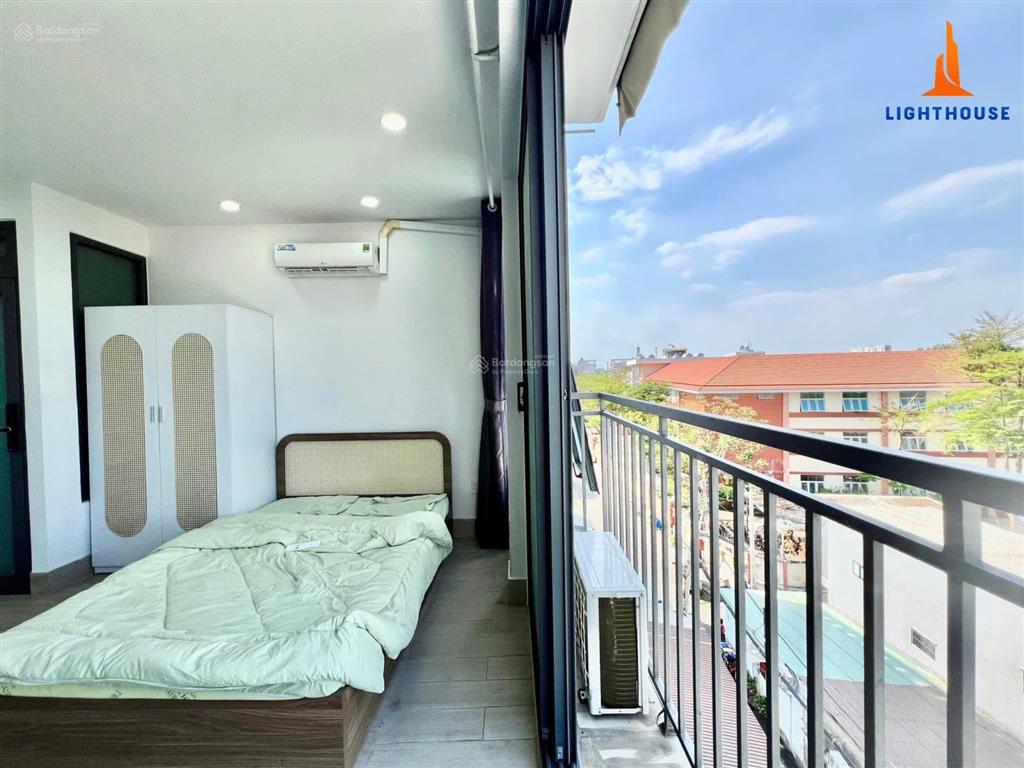 Chính chủ cho thuê studio ban công full nội thất, ngay nguyễn văn lượng sát công viên văn hoá