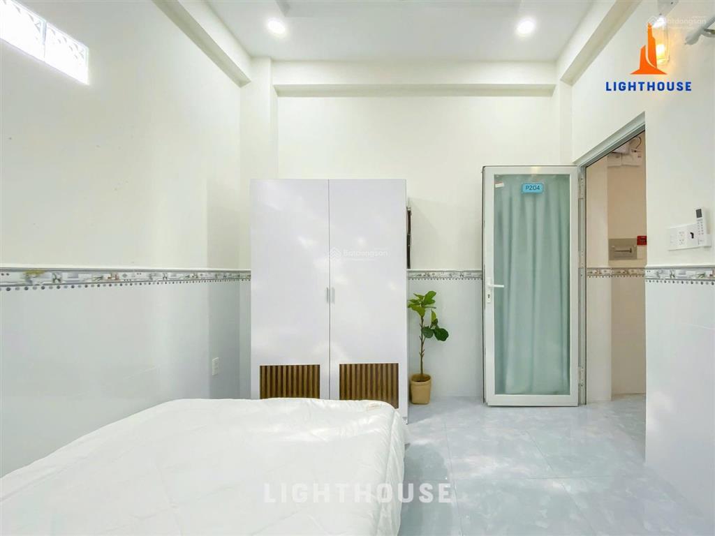 Chính chủ cho thuê studio full nội thất ngay bùi quang là  gần ngã 3 tân sơn  phạm văn bạch