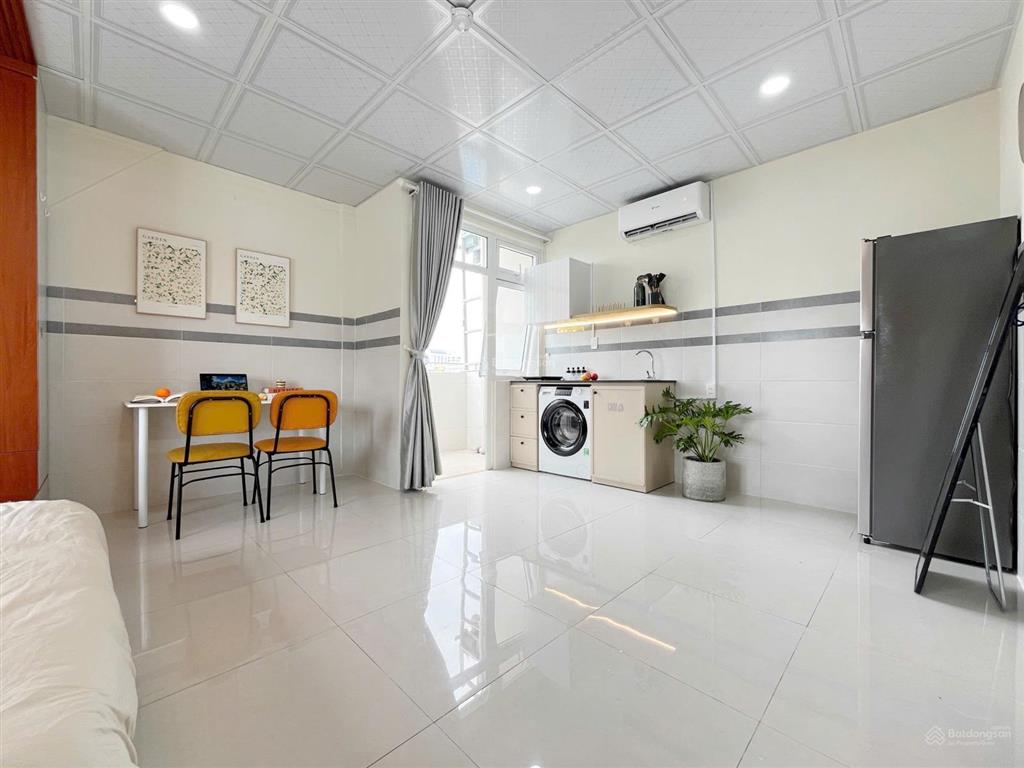 Studio ban công full nội thất, máy giặt riêng ngay đặng thùy trâm  sát phạm văn đồng