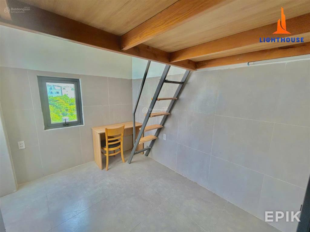 Duplex full nội thất  2 mặt cửa sổ thoáng ngay dương quảng hàm  sát công viên văn hoá