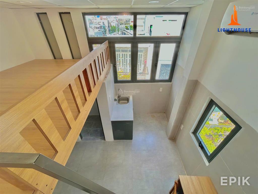 Duplex full nội thất  2 mặt cửa sổ thoáng ngay dương quảng hàm  sát công viên văn hoá