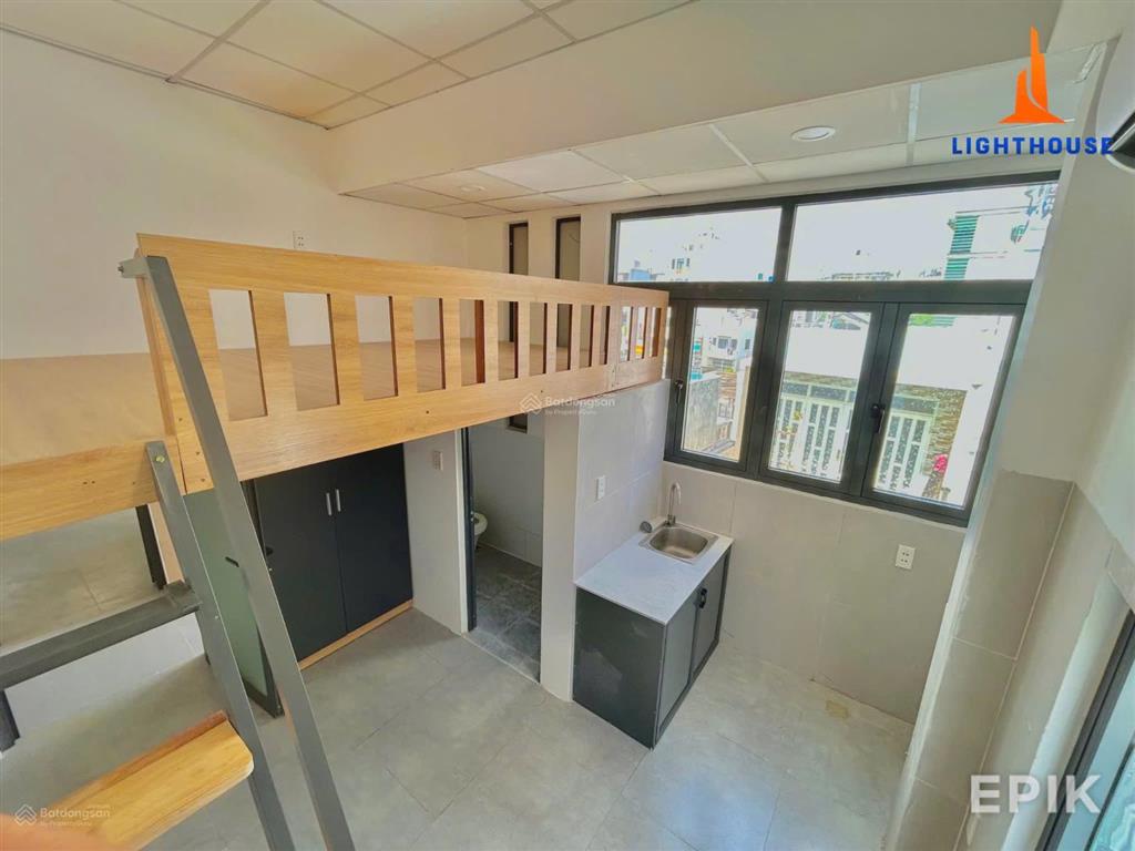 Duplex full nội thất  2 mặt cửa sổ thoáng ngay dương quảng hàm  sát công viên văn hoá