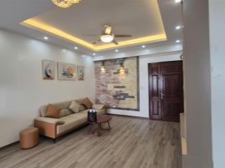 Chính chủ bán căn góc 70m 2pn 2vs nội thất full đồ sổ đỏ sẵn két giá 3,9 tỷ tại tòa ct4 kđt xa la
