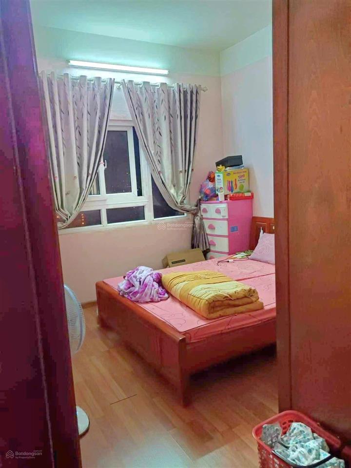 Chính chủ bán căn hộ chung cư viện bỏng 77m2, 2pn 2vs sổ đỏ sẵn két tỷ xa la, hà đông, hot!