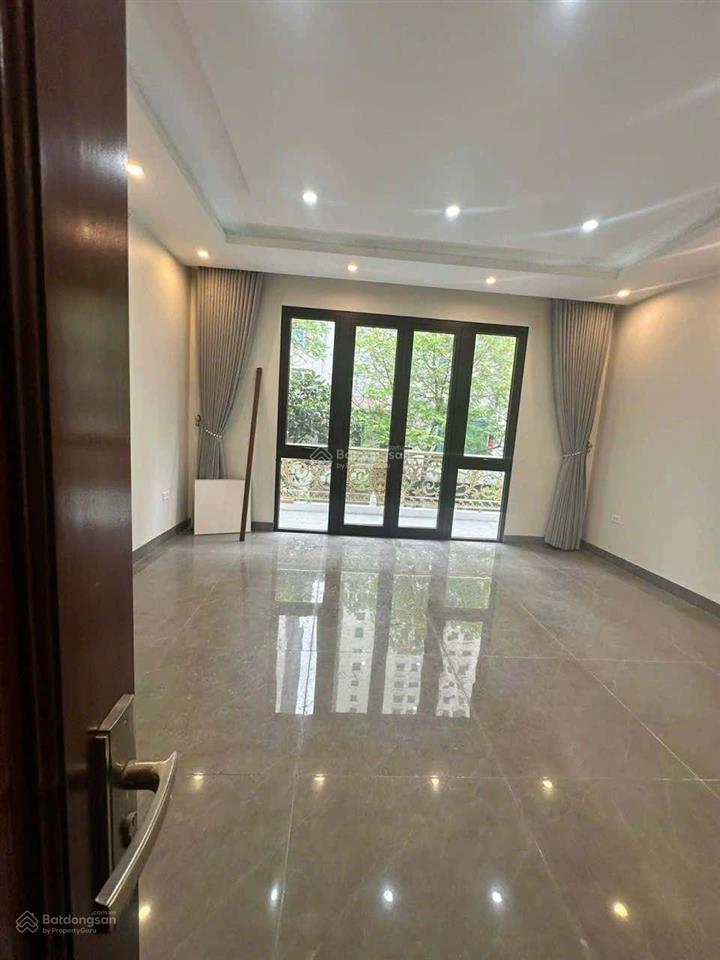 Cho thuê lk đại thanh sàn tầng 3 70m2 cho thuê làm văn phòng, giá thuê 7tr/tháng có thang máy