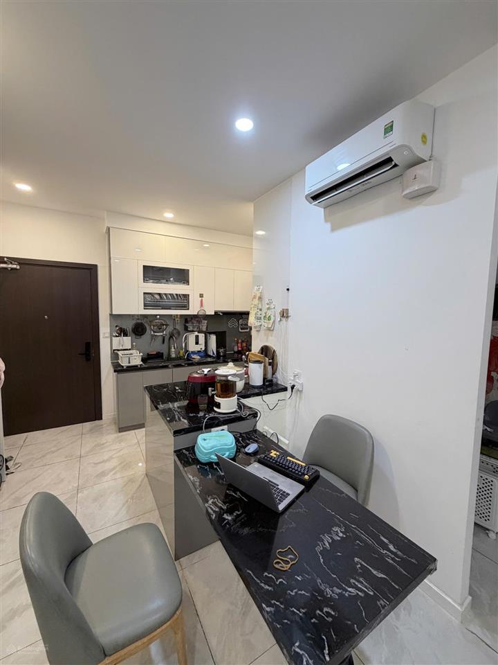 Bán căn góc 2 phòng ngủ +1 block b full nội thất cao cấp 4,99 tỷ đồng thương lượng