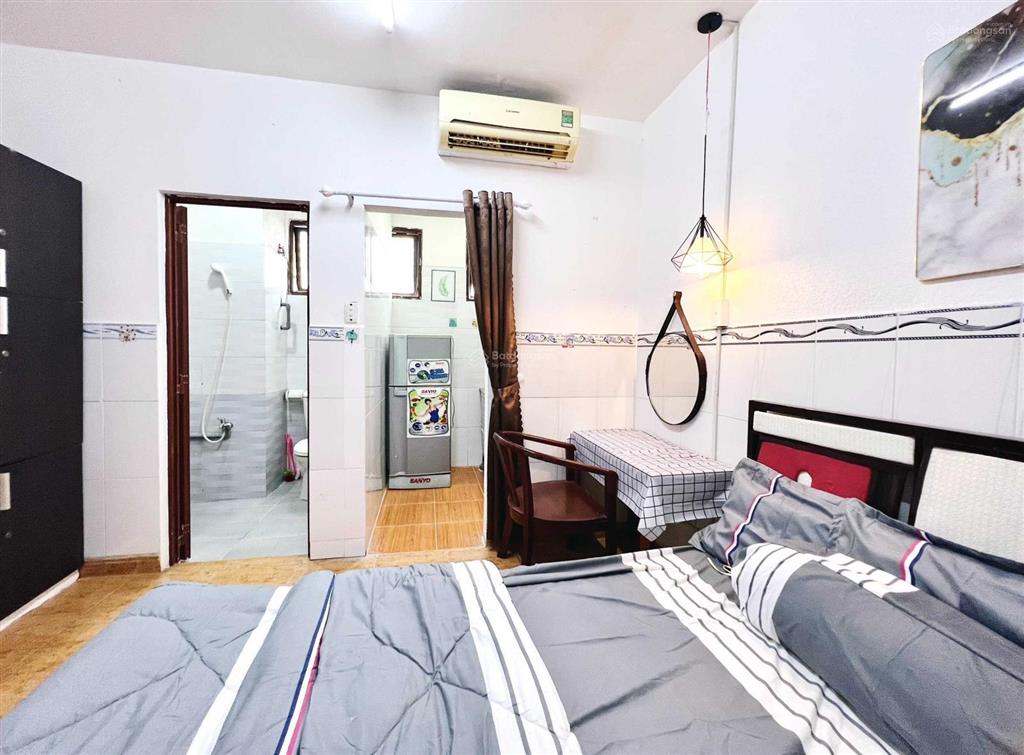 Phòng studio cv làng hoa  full nội thất mới keng  gần 549 lê văn thọ