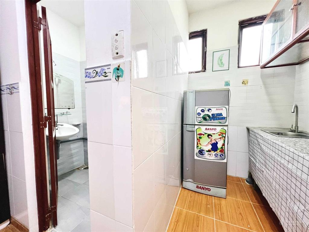 Phòng studio cv làng hoa  full nội thất mới keng  gần 549 lê văn thọ
