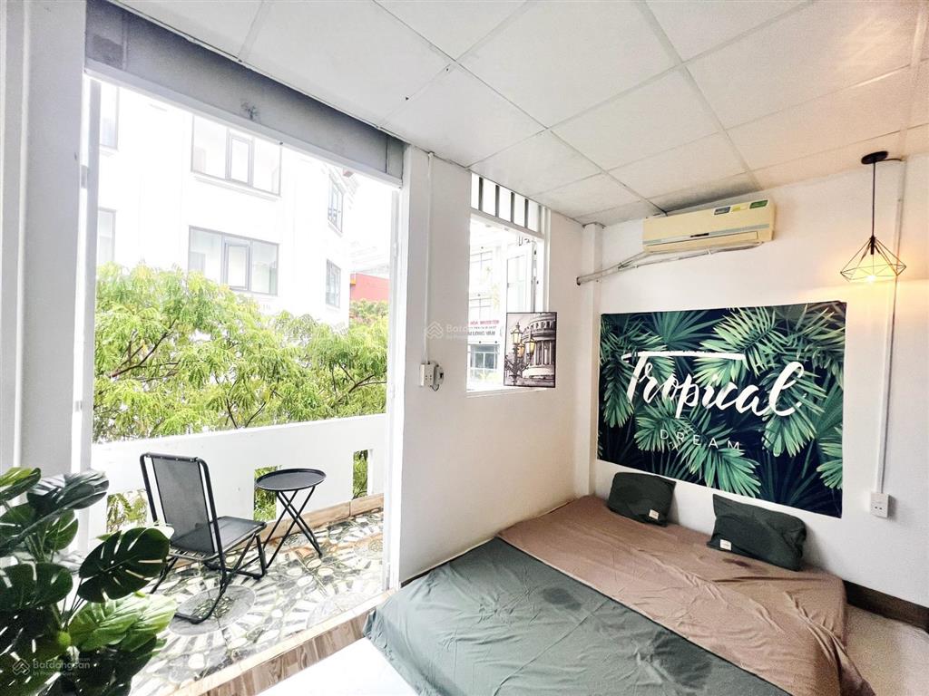 Studio ban công lớn  full nội thất mới keng  ngã tư ga q12