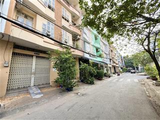 Bán nhà mặt tiền 4x 16m đường 320 khu bông sao. nhà 3 tầng, hoàn thiện nhà mới 100% ở ngay