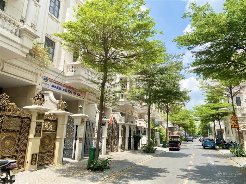 Giá 21, tỷ căn nhà phố cityland 5x20  có hầm. nhà hoàn thiện, có thang máy .
