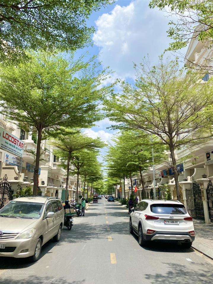 Giá 21, tỷ căn nhà phố cityland 5x20  có hầm. nhà hoàn thiện, có thang máy .