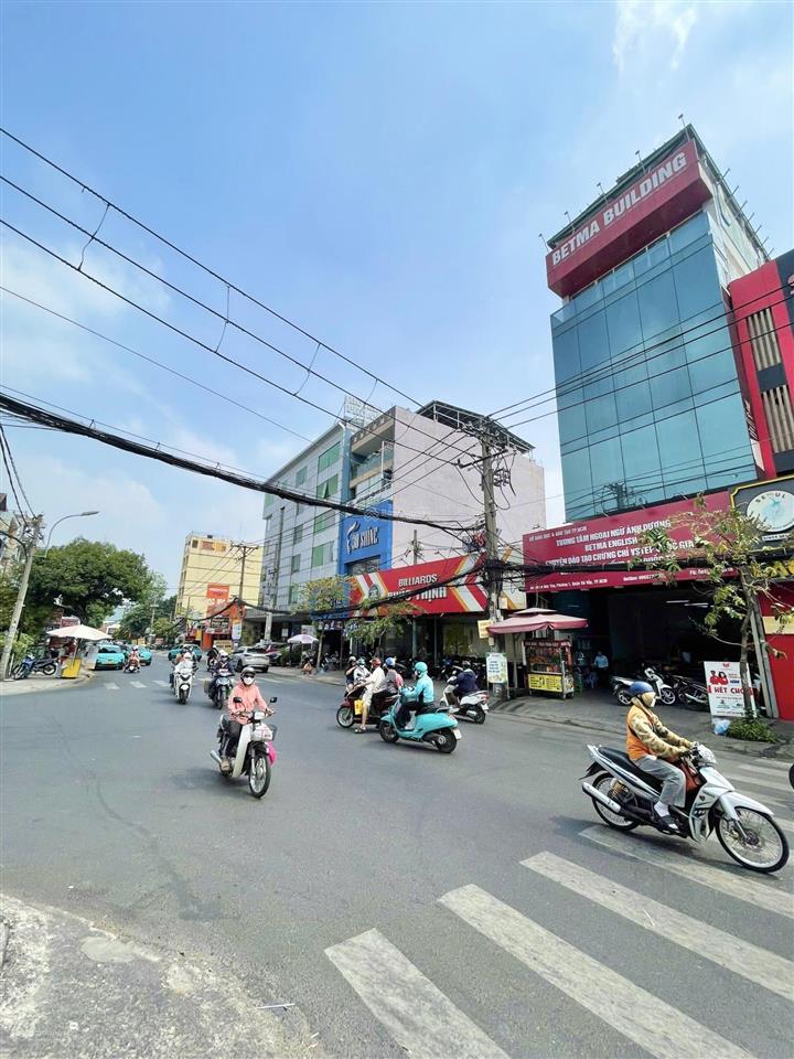 Mặt tiền lê đức thọ. dt 7 x 21 xây 1 hầm 7 tầng, đang có hđ thuê, sổ hồng công chứng.