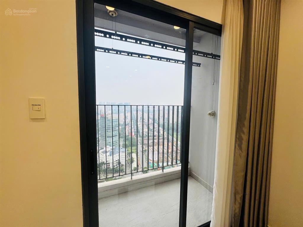Bán căn hộ 1pn 55m2mặt tiền nguyễn văn linh, ngay phú mỹ hưng quận 7, giá 3,9 tỷ