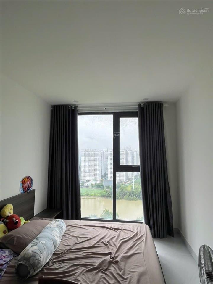 Mua bán căn hộ 75m²  quận 7  ở liền  2pn  tiện ích đầy đủ  ngay trung tâm