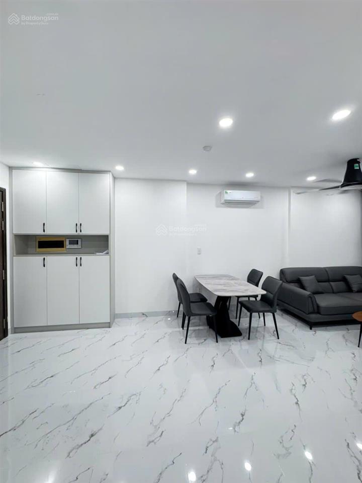 Hot! bán căn hộ 2pn 2wc 80m2 giá 5,2 tỷ  đối diện rmit, sc vivo city, liền kề phú mỹ hưng q7.