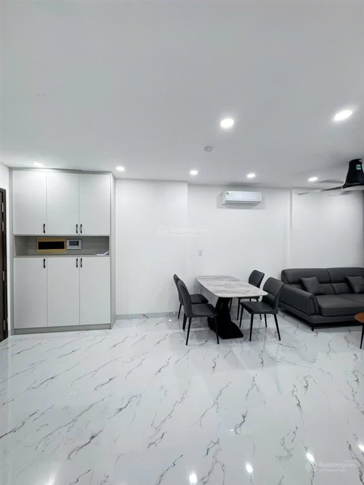 Hot! bán căn hộ 2pn 2wc 80m2 giá 5,2 tỷ  đối diện rmit, sc vivo city, liền kề phú mỹ hưng q7.