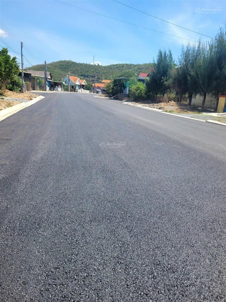 Bán đất 367m2 1 sẹc đường minh mạng, p ninh hòa, khánh hòa