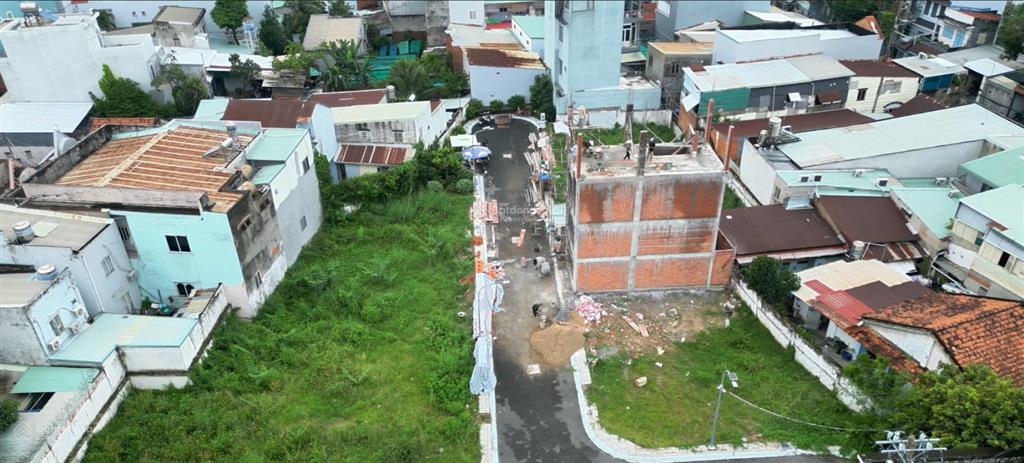 Bán 85,6m² đất 9,7 tỷ  đất ngang 5m xây 6 tầng cạnh the global city, vị trí khan hiếm quận 2