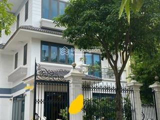 Chính chủ bán biệt thự liền kề đại kim mới dt 130 m giá 41 tỷ có thỏa thuận  0965 986 ***