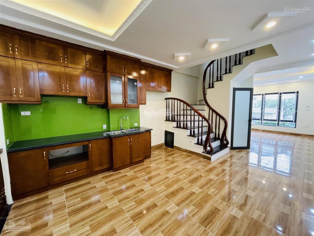 Bán nhà cạnh khu đô thị pháp vân ngõ 83 ngọc hồi dt 40m2, giá 7.6 tỷ,  0962 982 ***