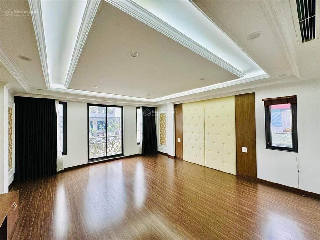 Cực hiếm  bán nhà mới đẹp mặt phố trung tâm đống đa 6.5 tầng 2 mt có thang máy không quy hoạch