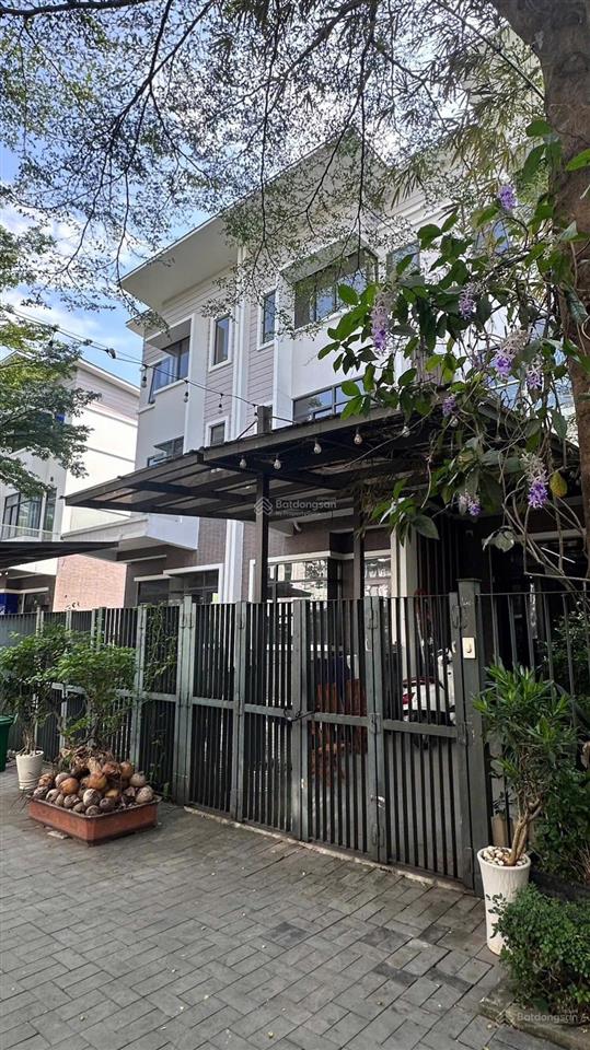 Cần bán nhà phố đảo mizuki park, khu compound biệt lập, nhà hiện hữu, có sổ hồng sẵn