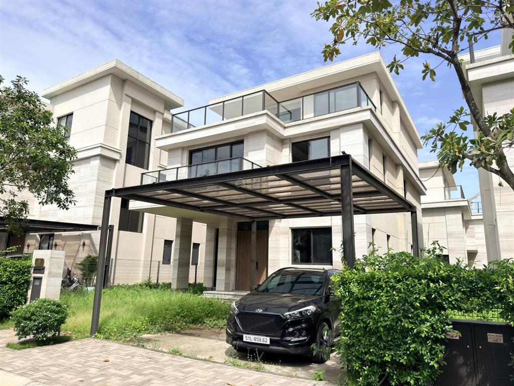 Bán bt ven sông the mizuki  sổ hồng  dt 350m2 giá 39 tỷ  0934 094 ***